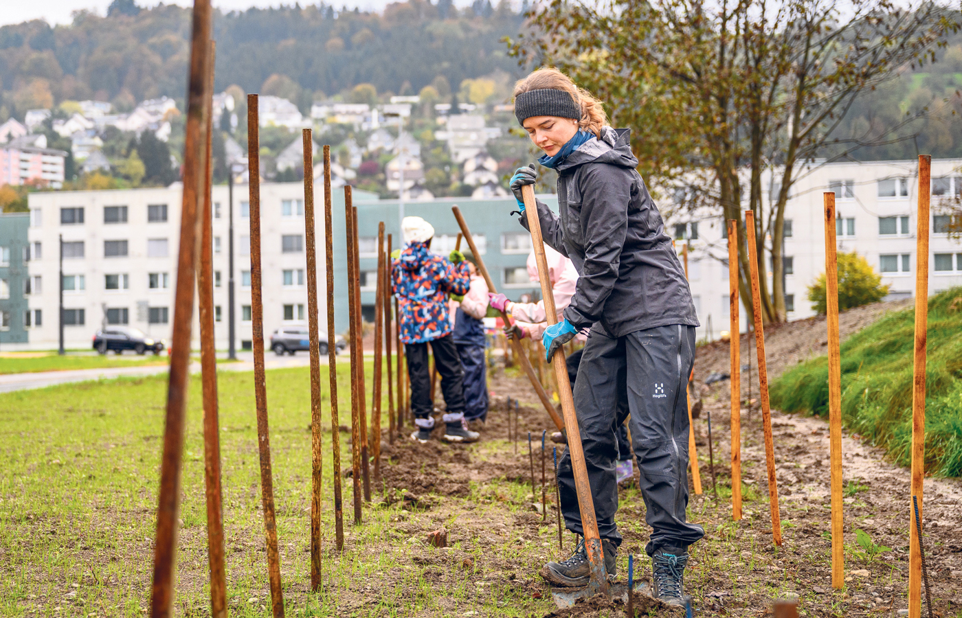 Schaufel-statt-Stift-im-Schulunterricht